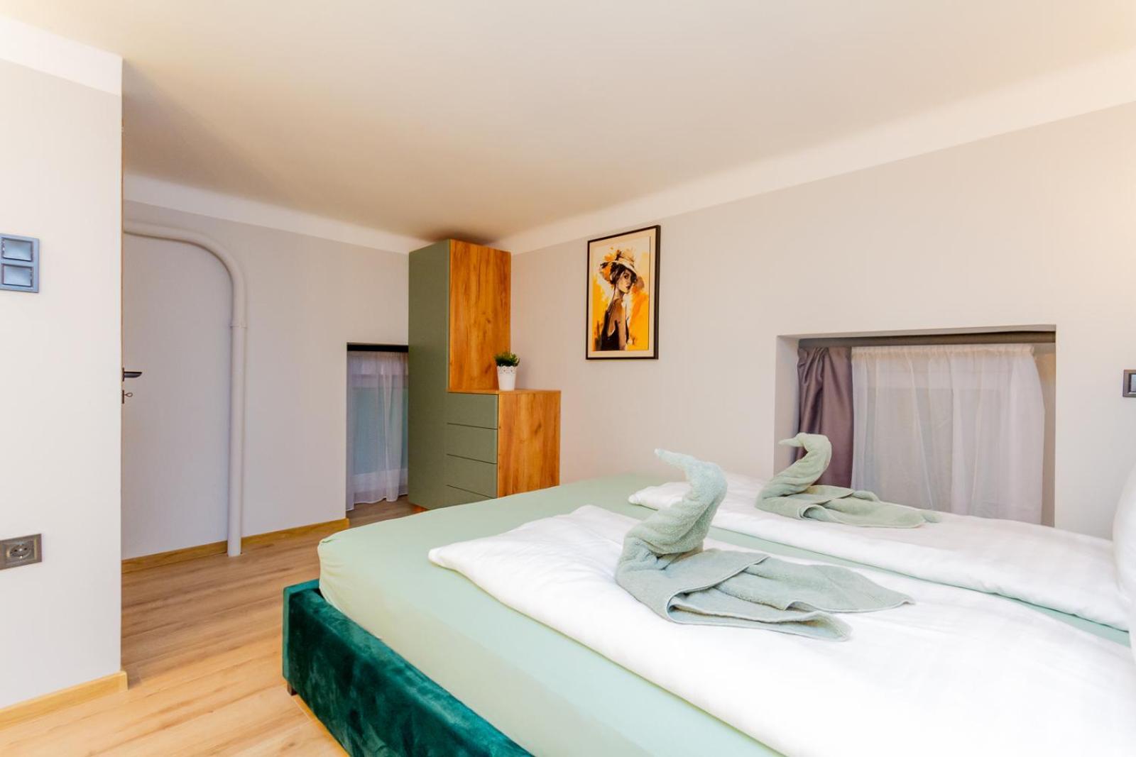 Boulevard Haven W Terrace & Ac By Nw Apartment Budapest